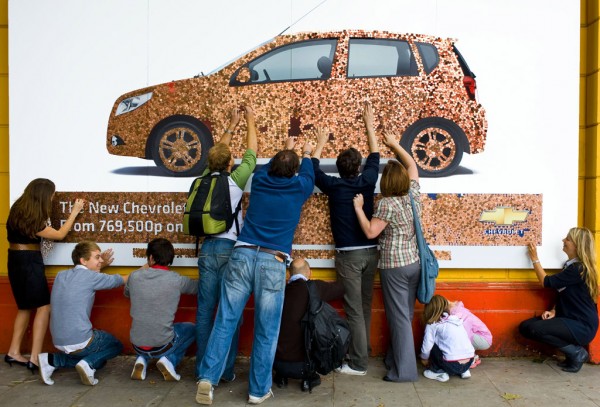 Chevrolet-Aveo-Penny-Billboard-2