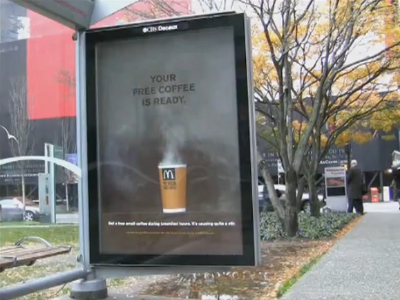 Cossette agence café coffee mcdo mcdonald's gratuit outdoor street marketing ambient 2