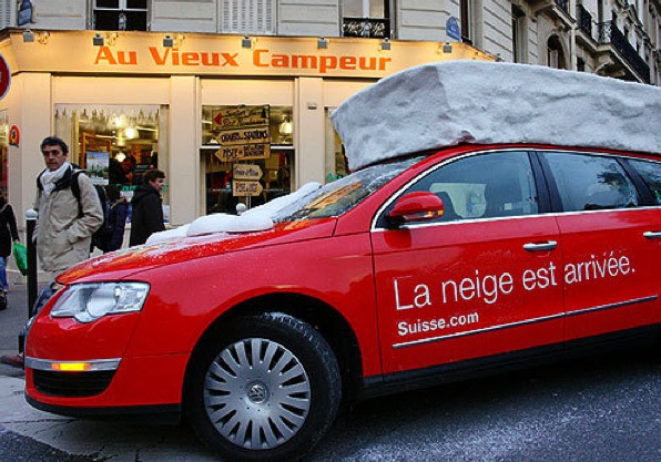 snow marketing street ambient guerilla 1