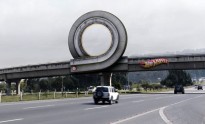 loop-looping-outdoor-ambient-marketing-bogota-alternatif-affichage-colombie-HotWheels-1