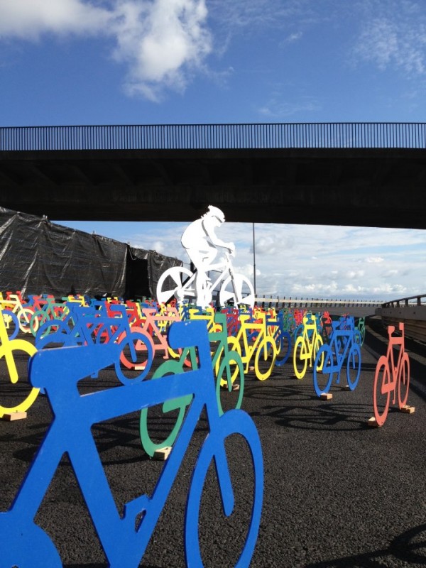 urbis designday 2013 ambient marketing art installation bike color resene matter auckland road 4